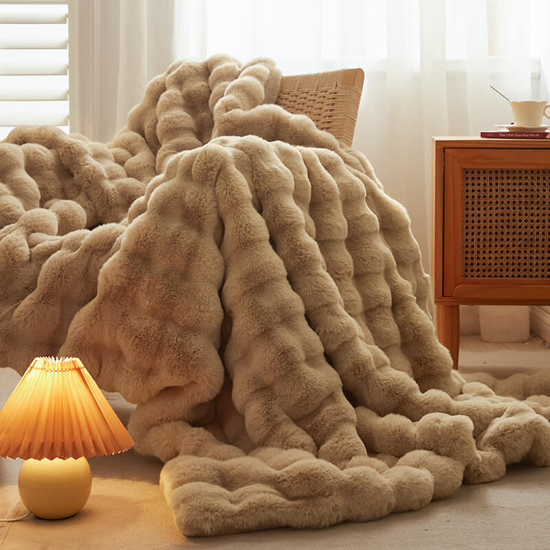 Faux Fur Throw Blanket