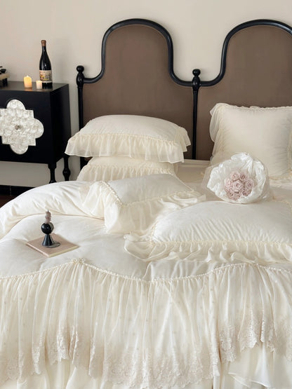Lace Embroidery Bedding Set
